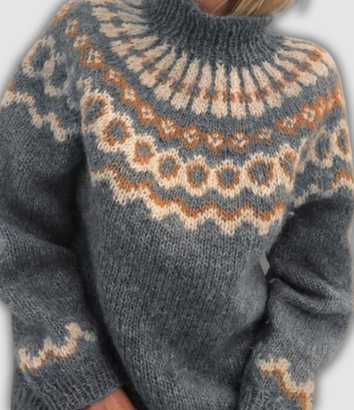 Никол - Уютен пуловер с висока яка