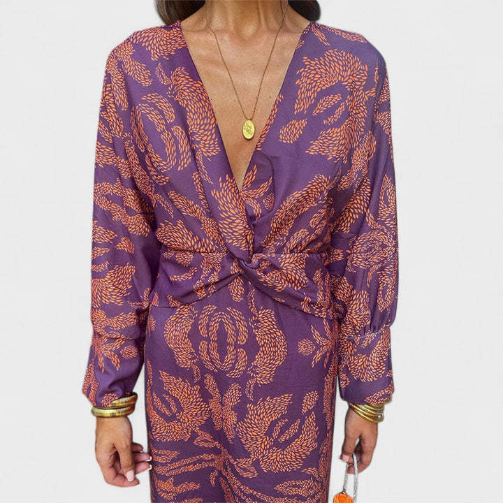 Весна - Миди рокля с V-образно деколте