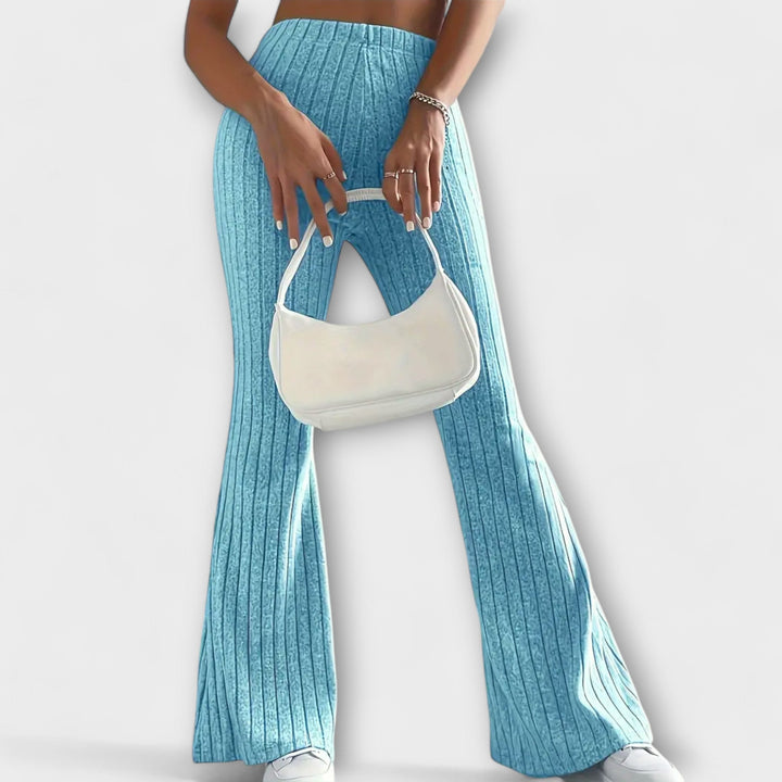 Тонка - Широки панталони със стил