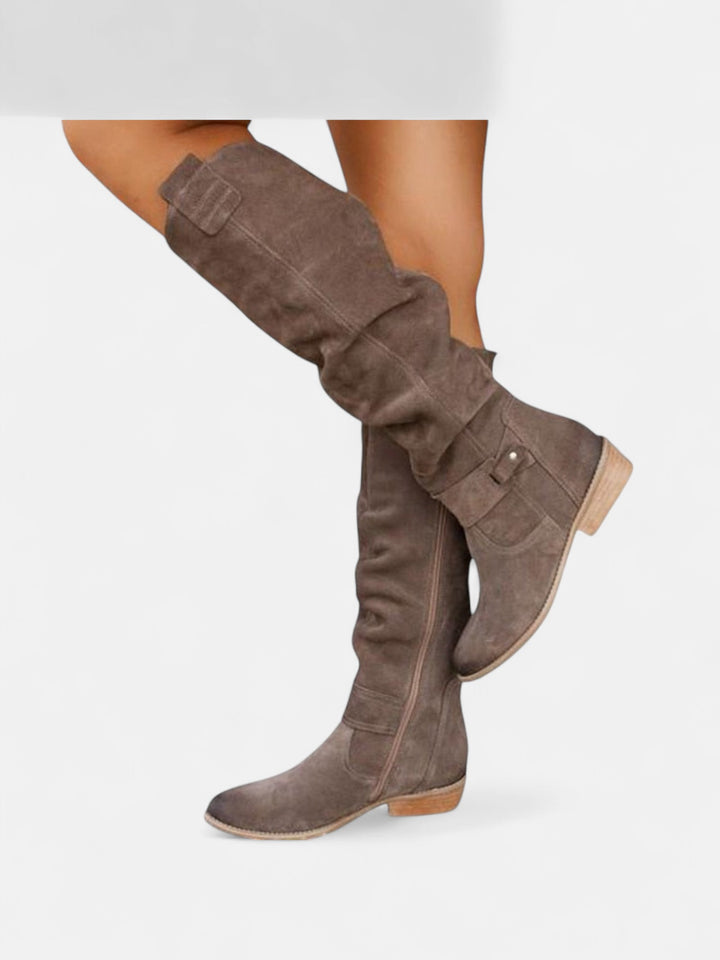 Лина – Удобни, топли дамски ботуши от велур