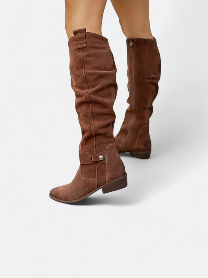 Лина – Удобни, топли дамски ботуши от велур