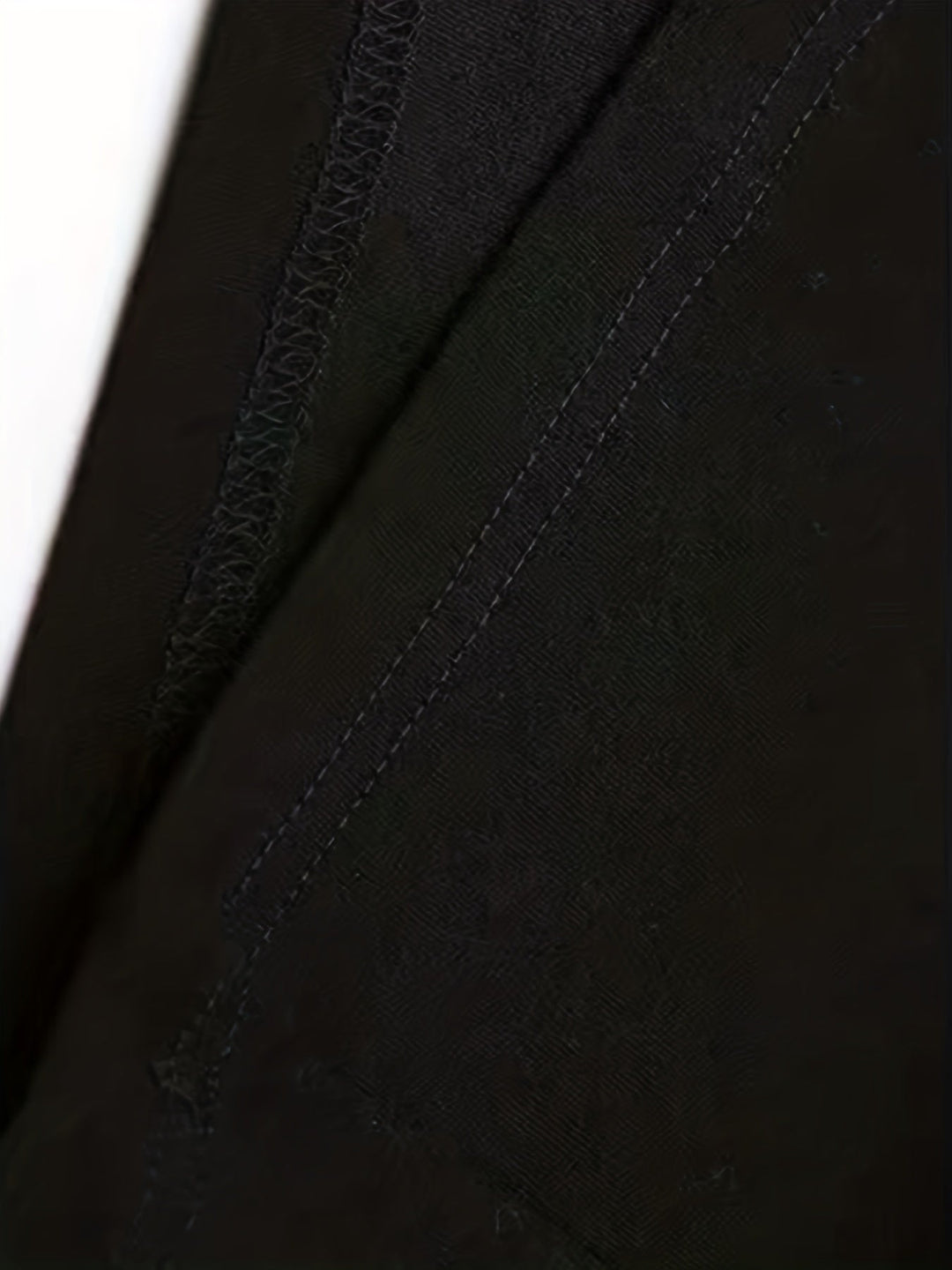 Анастас - Стилен т-shirt с кръгло деколте и графичен принт