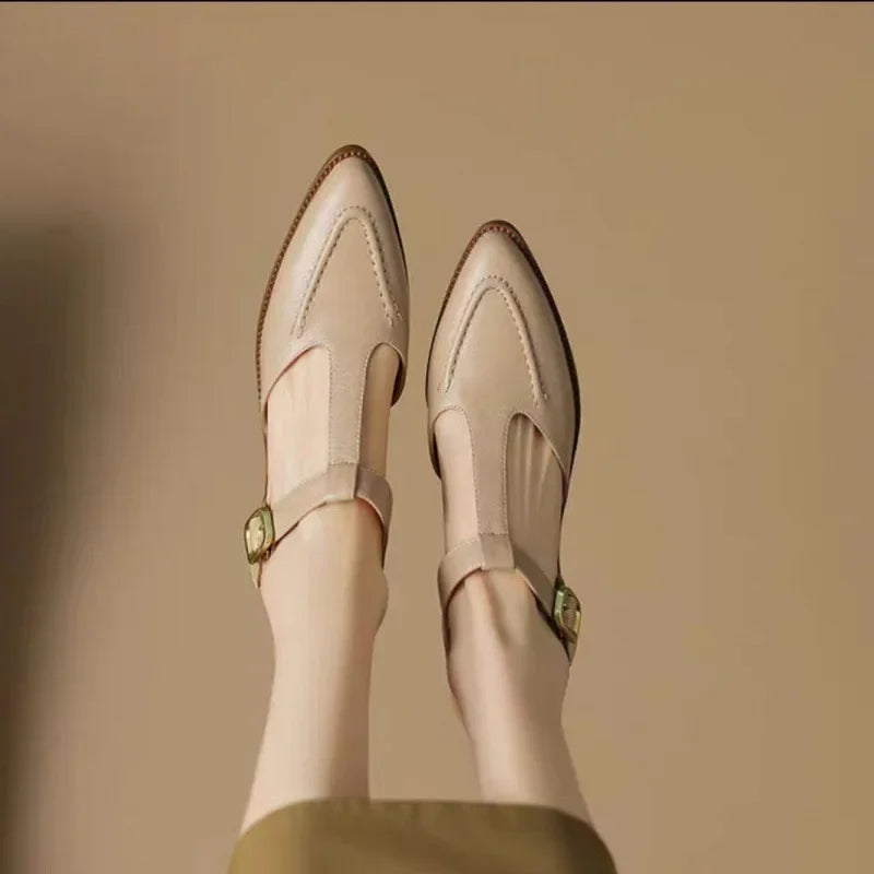 Джана | Класически обувки с катарама от кожа