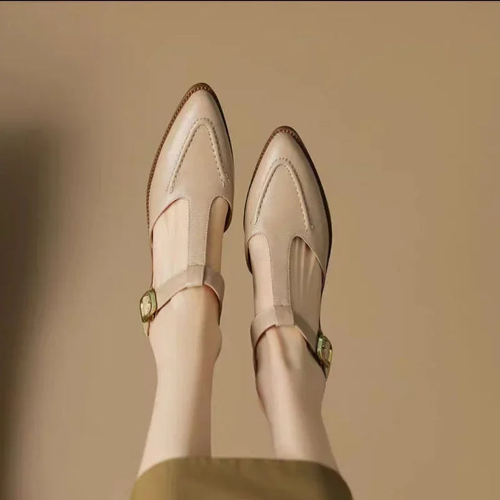 Джана | Класически обувки с катарама от кожа