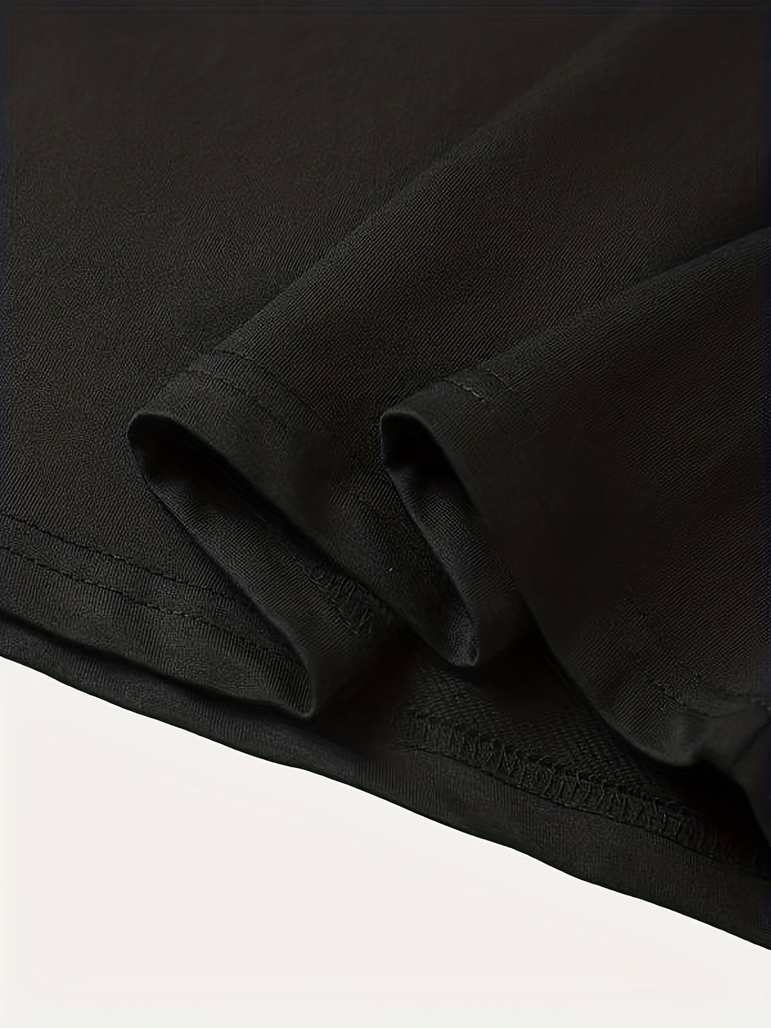 Анастас - Стилен т-shirt с кръгло деколте и графичен принт