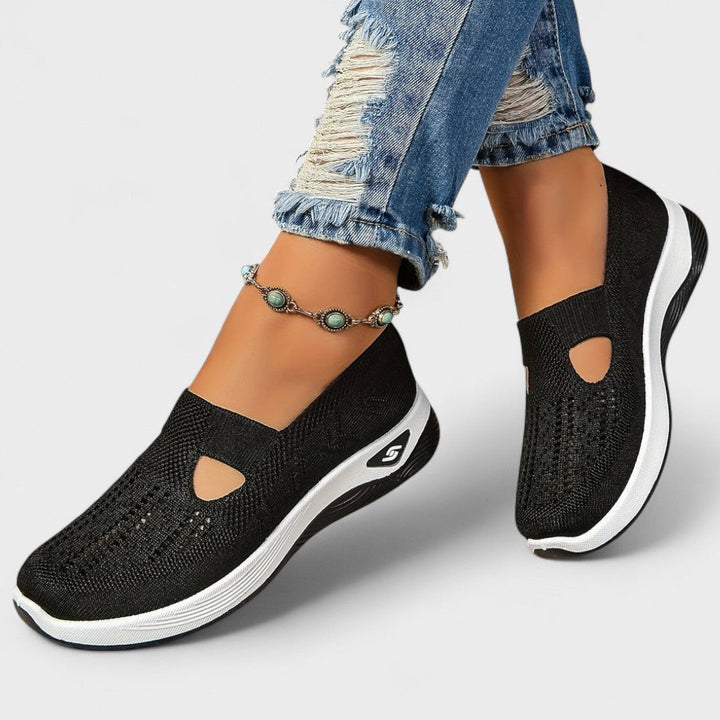 Тамара - Ортопедични обувки тип "Слип-Он"