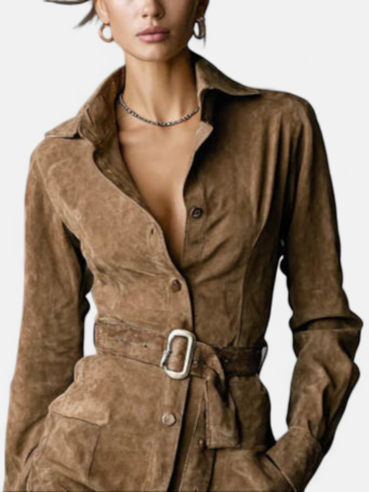 Весела - суедна рокля с дължина до коляното