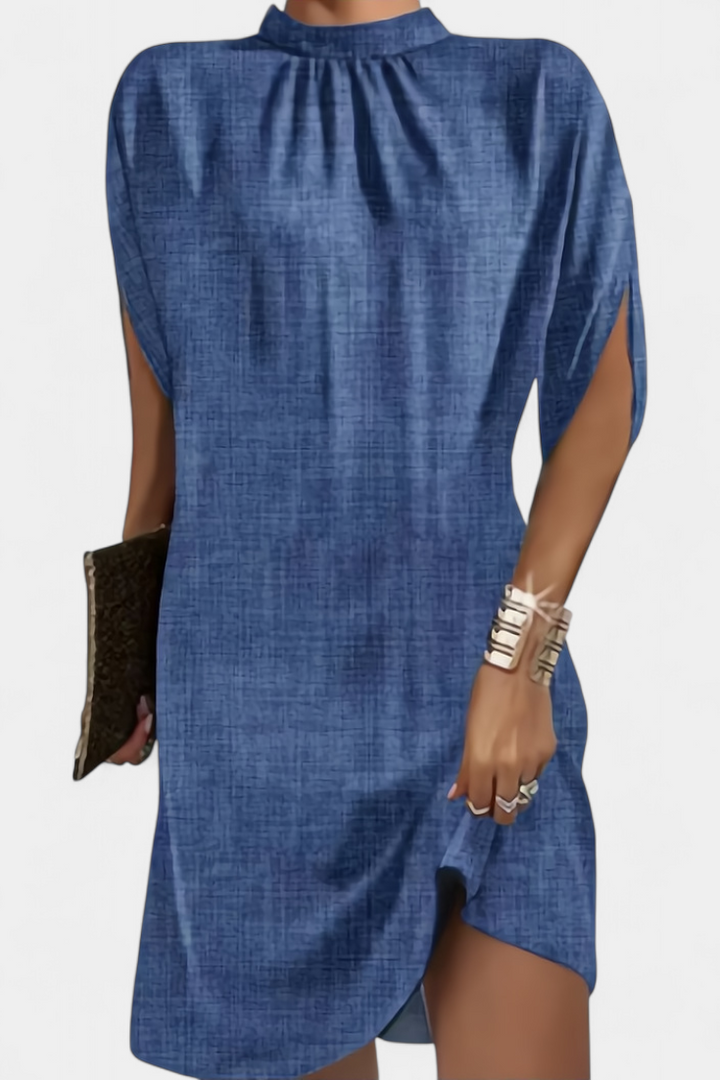 Ена Миди Рокля Без Временски Рамки с Кръгло Деколте