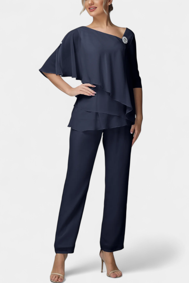 Лана Две Части с Женствена Силуета без Усещане за Напрежение